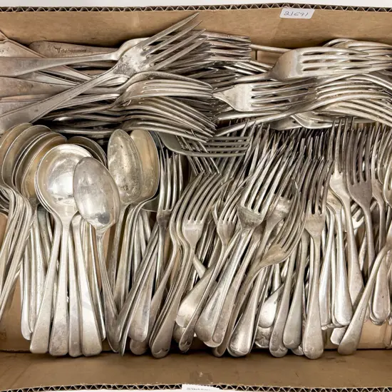 Qty of S/P Cutlery
