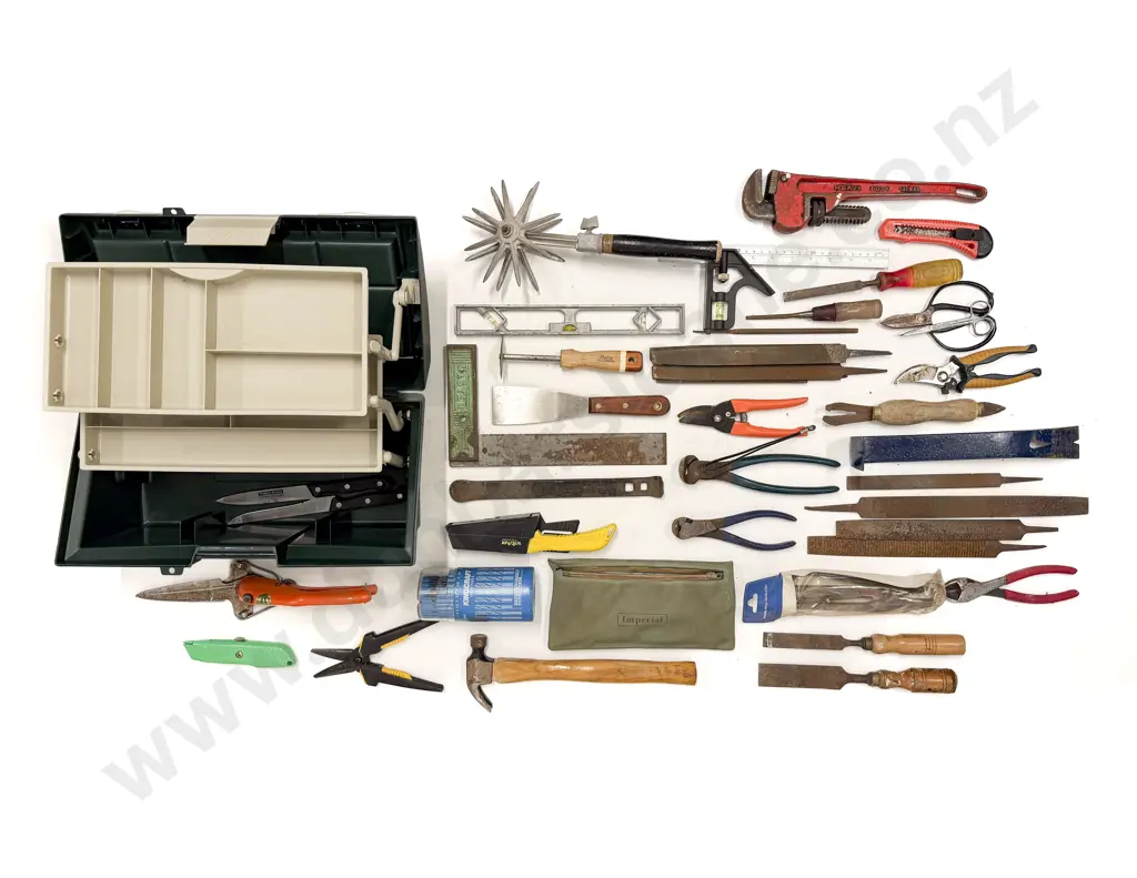 Box Qty of Tools Image 1++