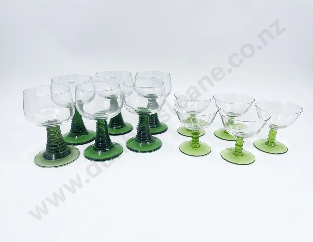 Box of Glassware Image 1++
