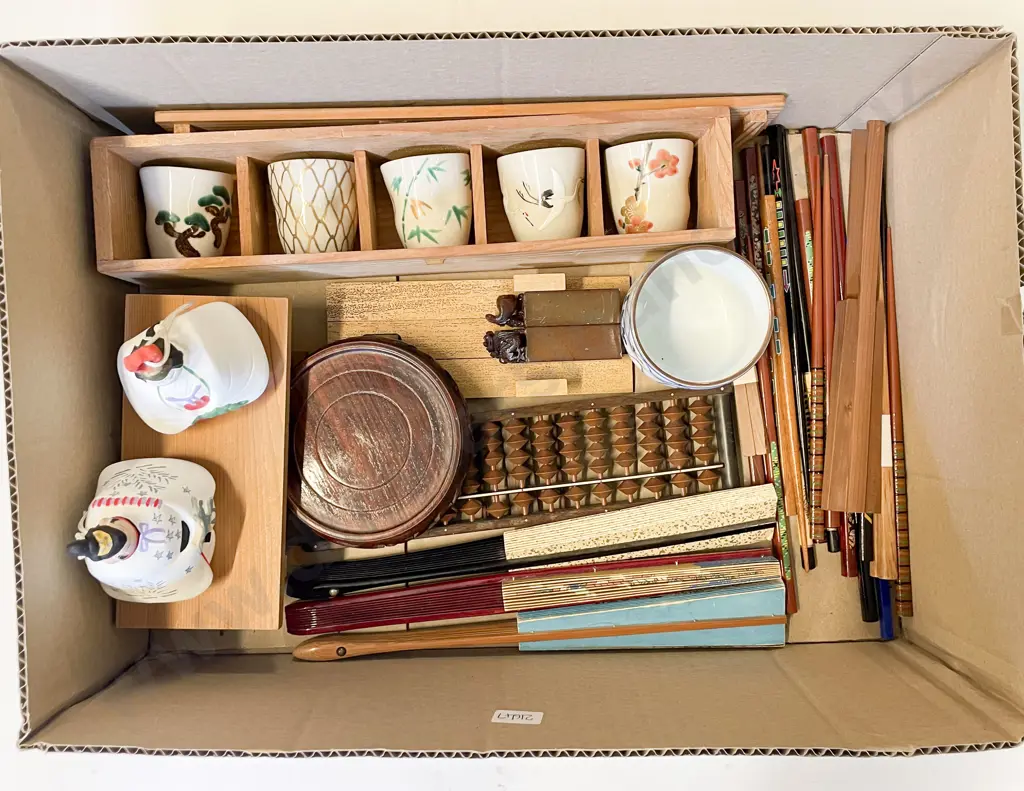 Qty of Assorted Chopsticks and Fancy Sake Cups etc Image 1++