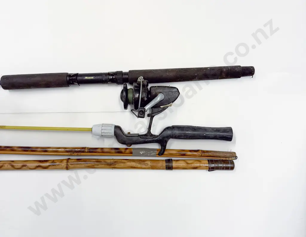 Quantity of Assorted Vintage Fishing Rods Image 1++