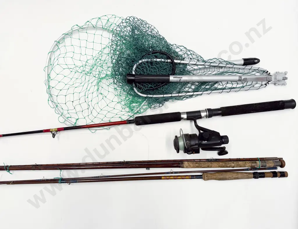 Quantity of Assorted Vintage Fishing Rods Image 1++