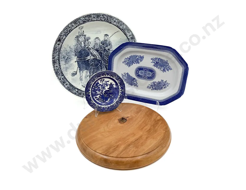 Delft Wall Plate and Two Others Image 1++
