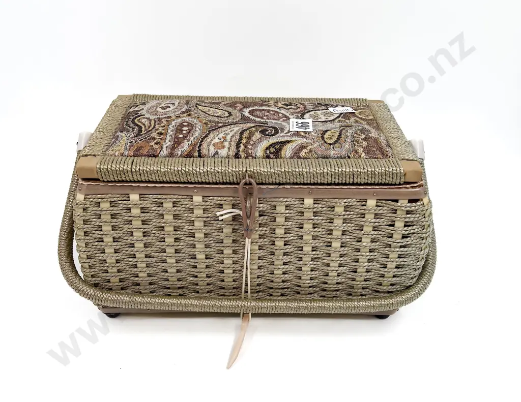 Small Sewing Basket & Assorted Accessories Image 1++