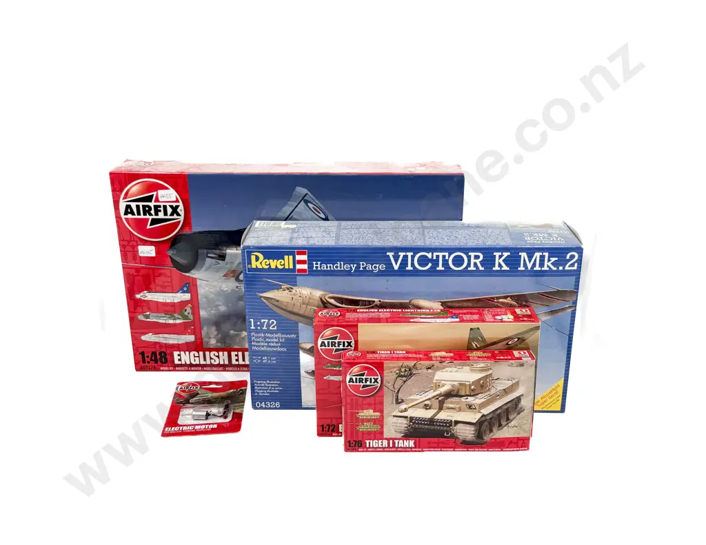 Four Military Vehicle Kit Models Image 1++