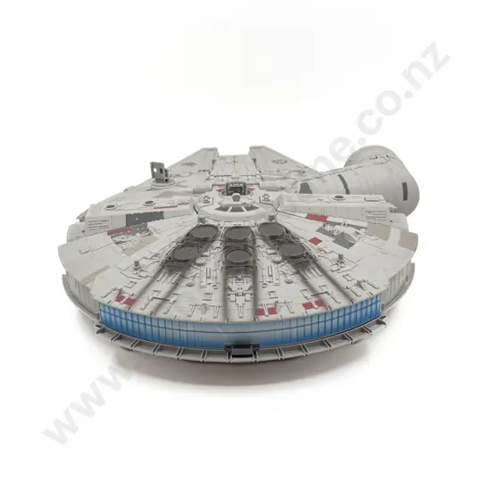 Hasbro Millennium Falcon 2.5 '