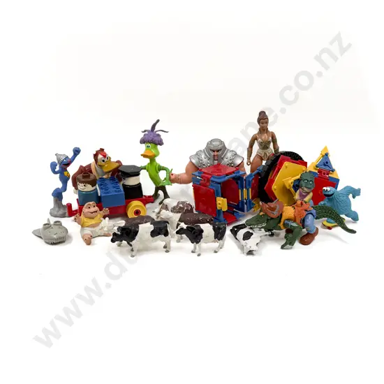 Qty of Assorted Modern Hard Plastc Toys