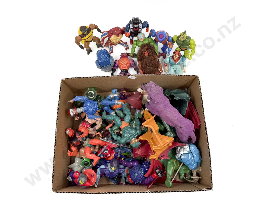 Various Vintage Action Figures and Assorted Image 1++