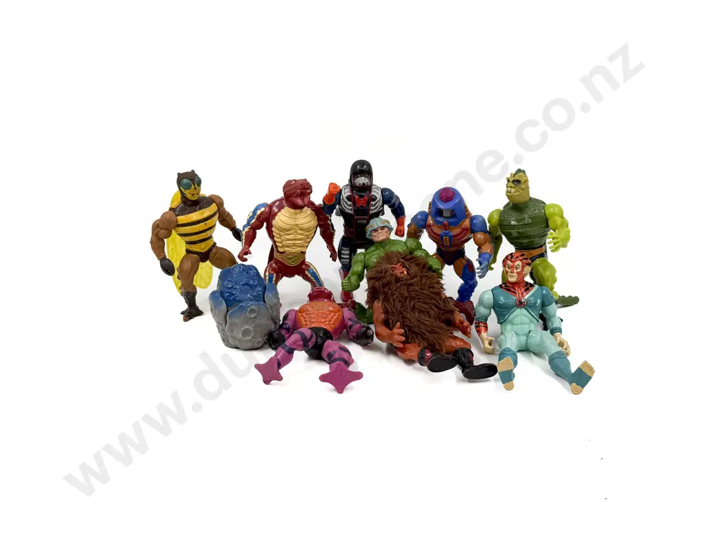 Various Vintage Action Figures and Assorted Image 1++