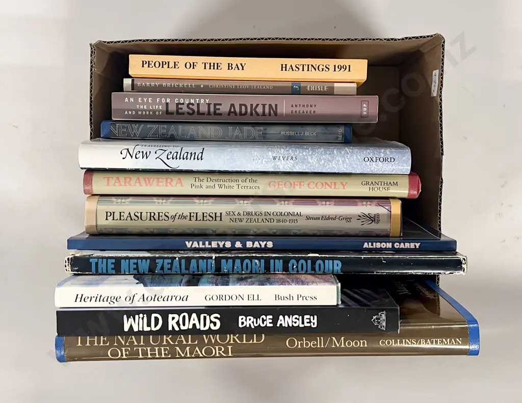 Box of Assorted NZ Reference Image 1++