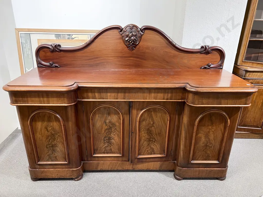 Victorian Mahogany Inverted Breakfront Four Door Sideboard Image 1++