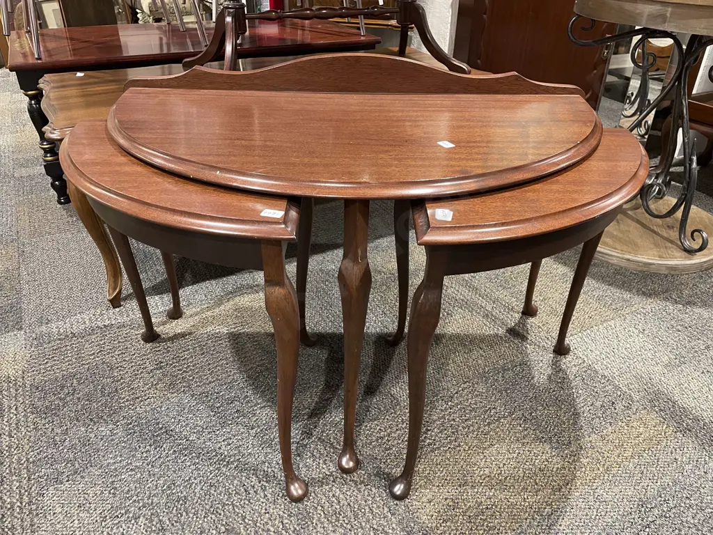 Mahogany D Shaped Nest of Tables Image 1++