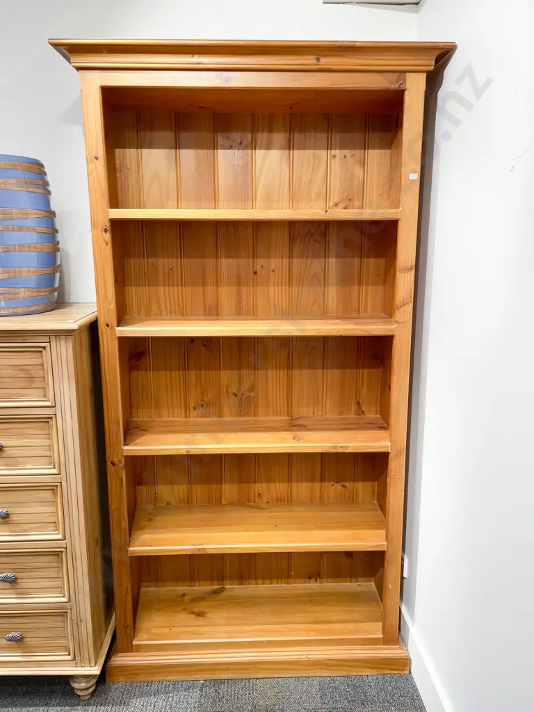 Large Pine Open Bookcase Image 1++