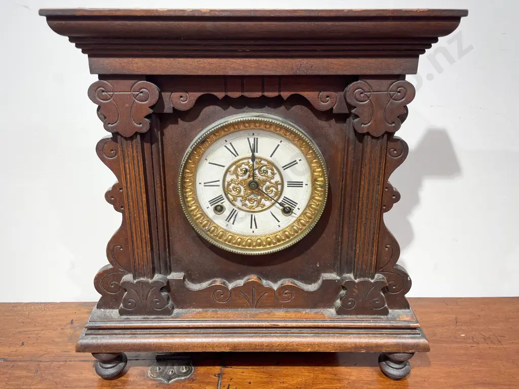 Victorian Wooden Mantel Clock Image 1++
