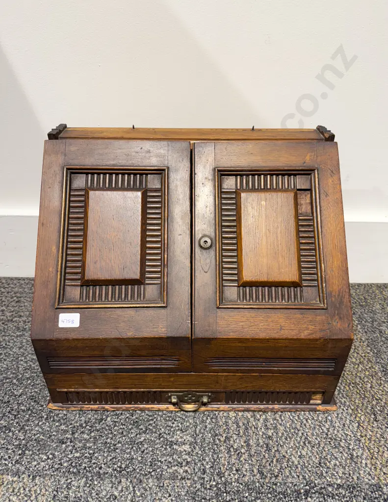 Victorian Oak Wedge Shaped Stationery Box Image 1++