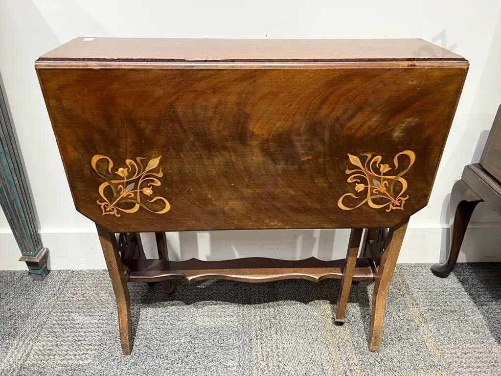 Edwardian Mahogany & Marquetry Sutherland Tea Table Image 1++