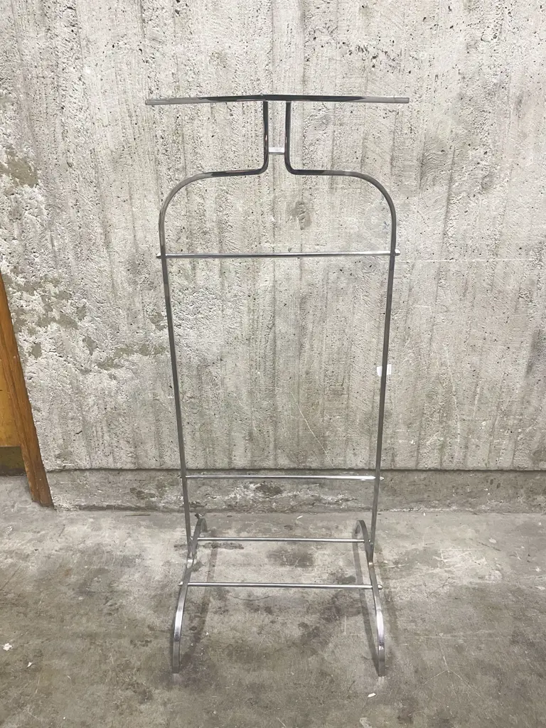 Chrome Valet Image 1++