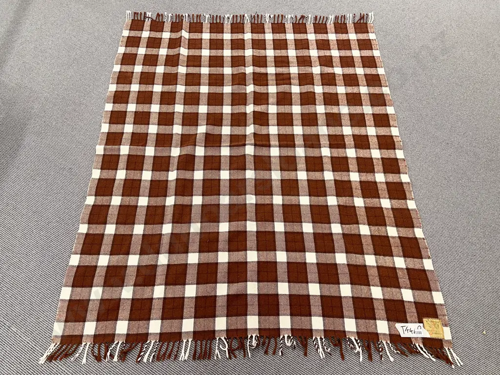 Daylesford NZ Woollen Travel Rug Image 1++