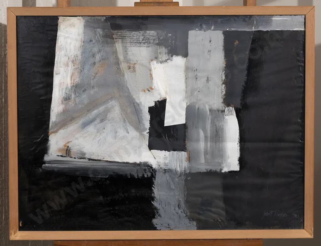 Garth Tapper - Black & White Image 1++