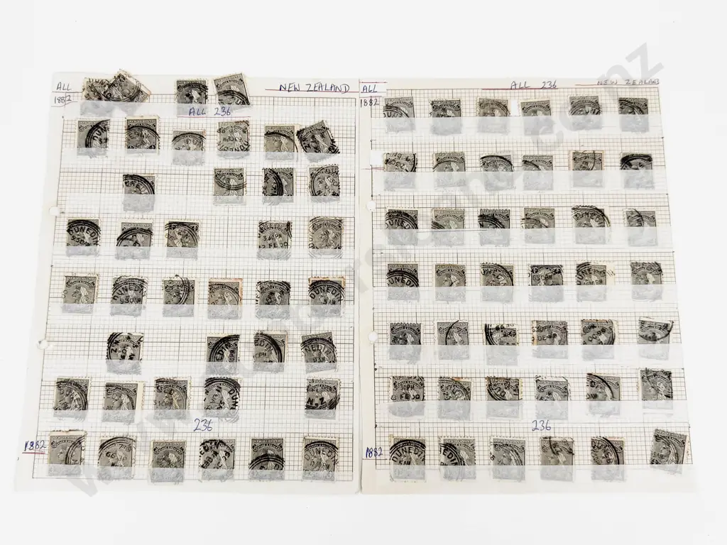 NZ 1882 Second Sideface 1/2d Black x 82 Image 1++
