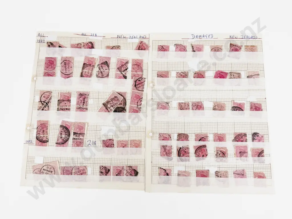 NZ 1882 Second Sideface 1d Red x19 Hinged Pairs x40 Singles Image 1++