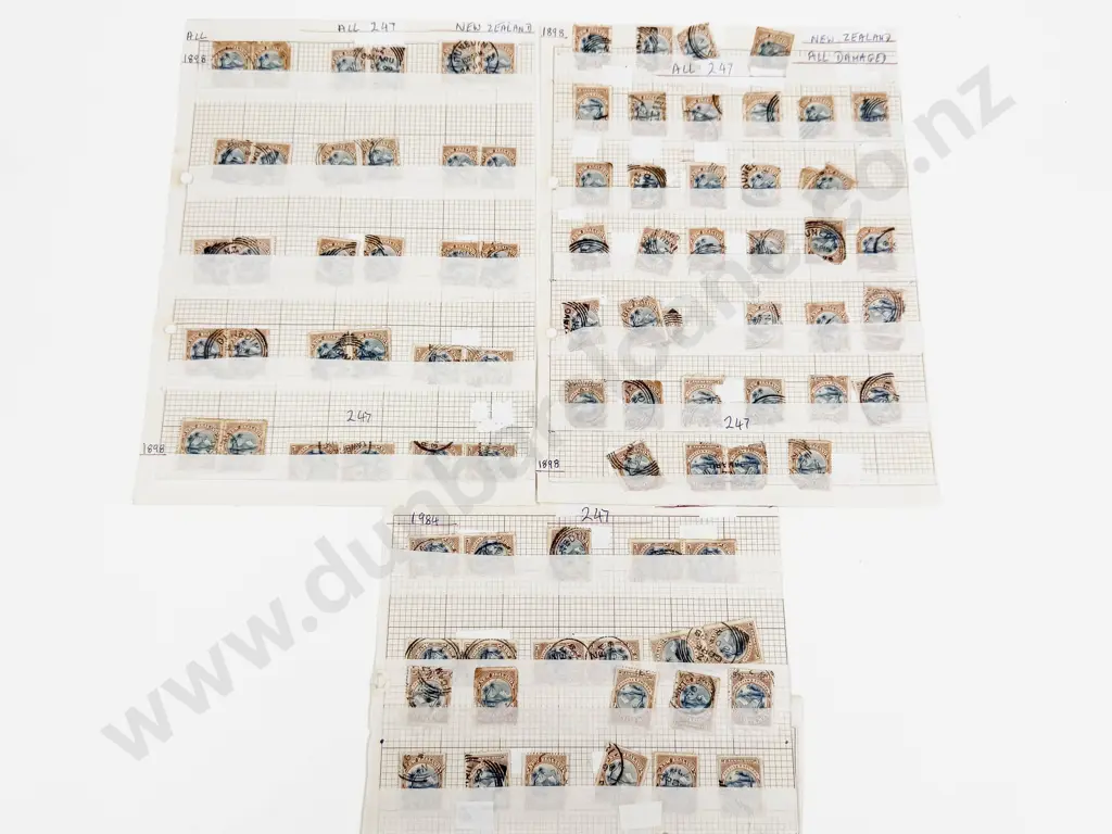 NZ 1898 Pictorials 2d Lake Taupo Hinged Pairs x19 - Singles 52 Image 1++