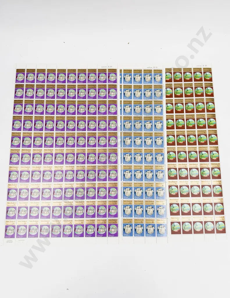 NZ 1980 Christmas Full Sheets 25c x5 10c x5 35c x3 Image 1++