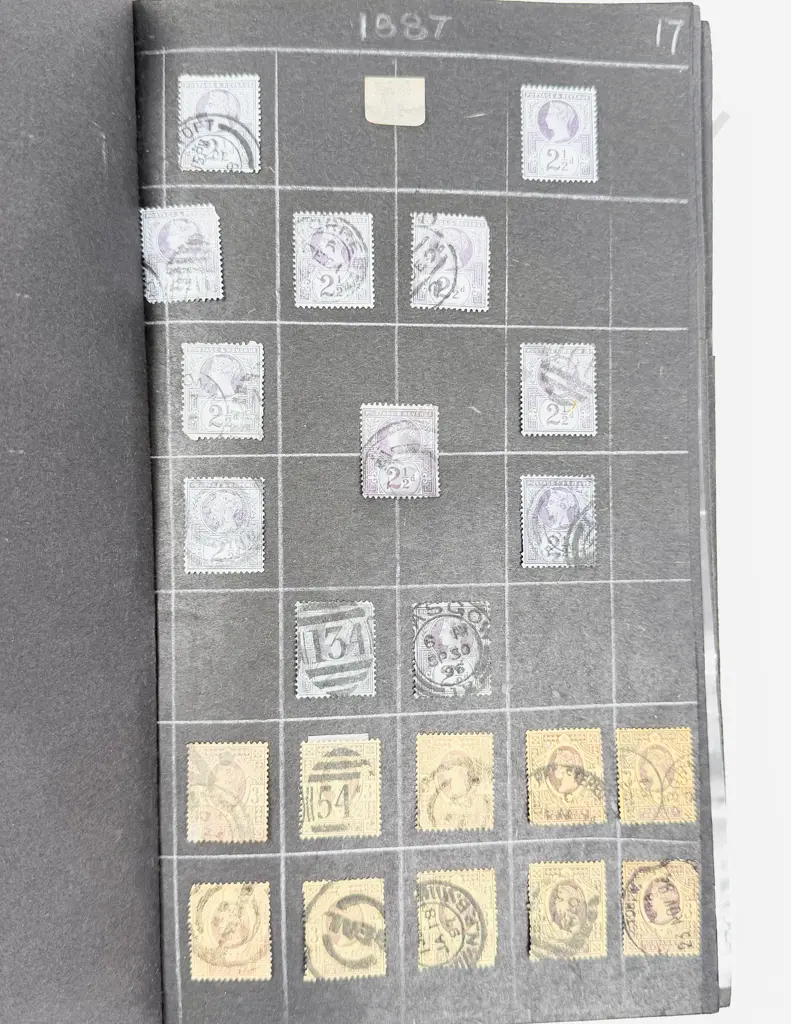 Gt Britain Vintage Album Pre-Stamp Stamps 1823 - 1843 Early Victoria Postage Stamps 1858 to 1941 Image 1++