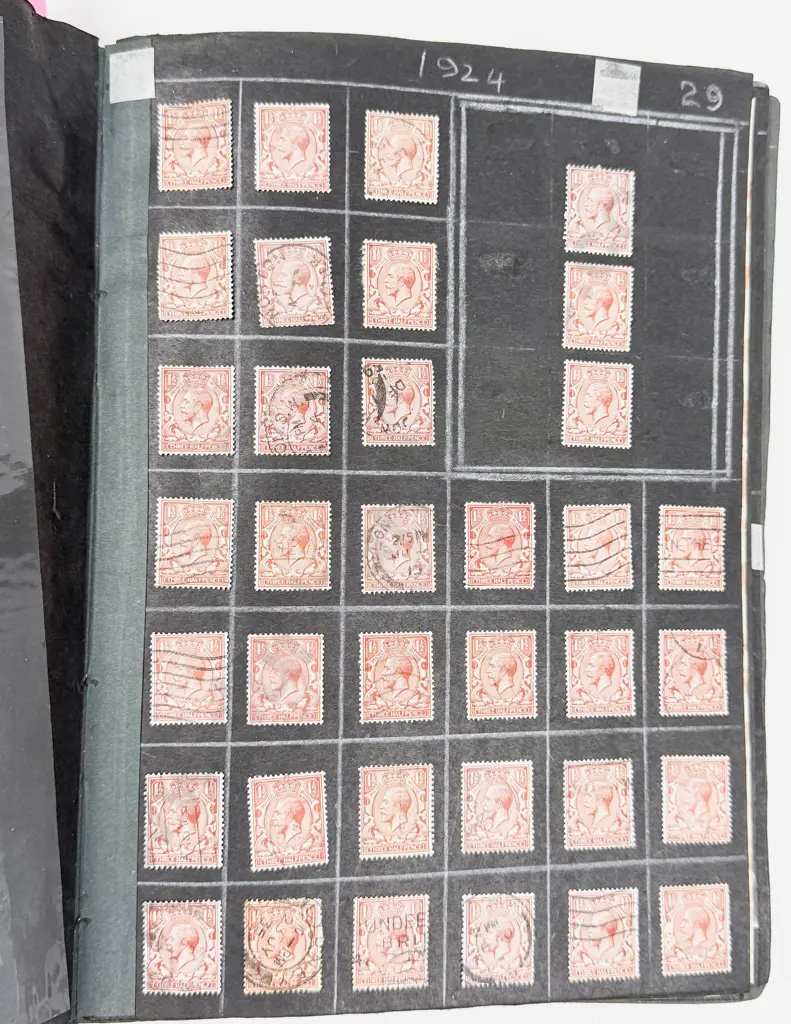 Gt Britain Vintage Album Pre-Stamp Stamps 1823 - 1843 Early Victoria Postage Stamps 1858 to 1941 Image 1++