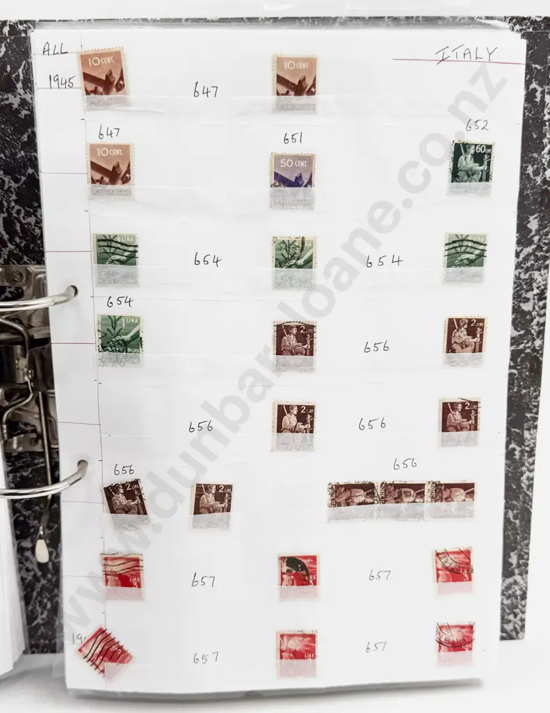 World Vintage Stamps - Italy Image 1++