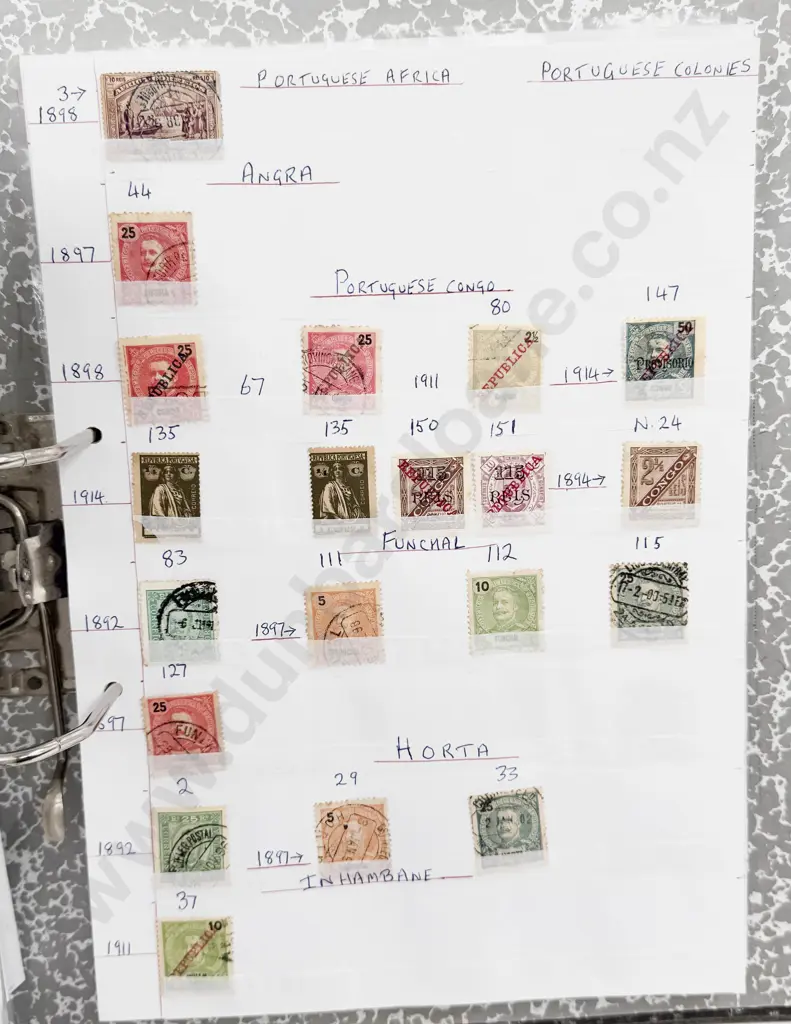 World Vintage Stamps Poland - Portugal and Colonies- Angola - Azores - Mozambique also Pakistan Image 1++