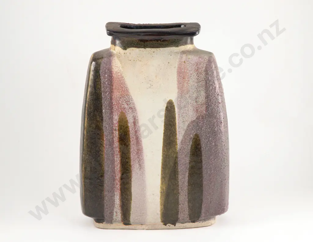 Doreen Blumhardt Slab Vase Image 1++