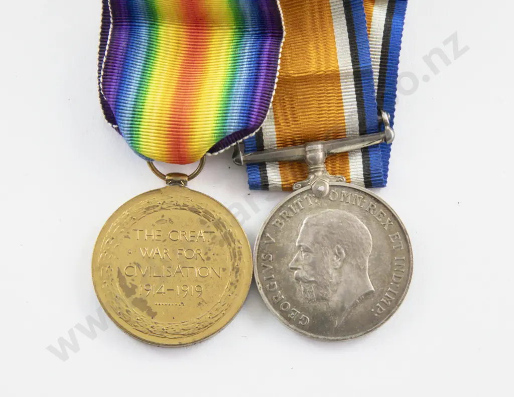 Group of Two WWI Medals Image 1++