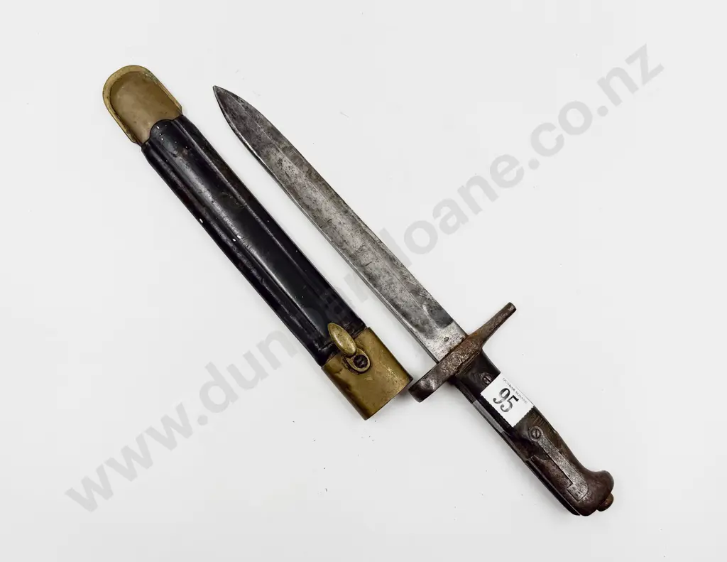 WWI (1917) Bayonet and Scabbard Image 1++