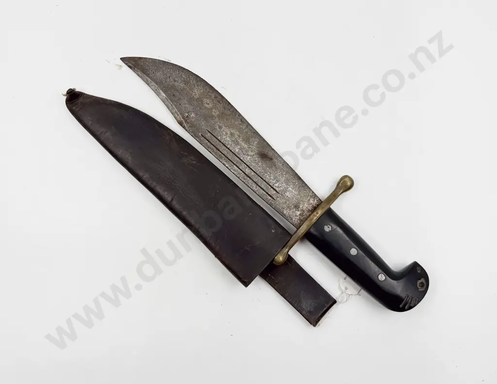 WII USMC Bowie Knife with Original Leather Sheath Image 1++