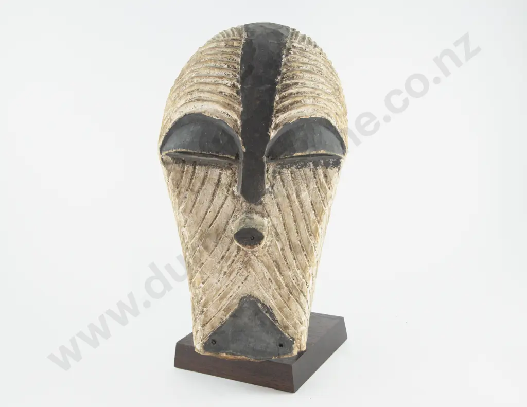Male ‘Bwadi Bwa Kifwebe’ Southeastern Congo Type Mask Image 1++
