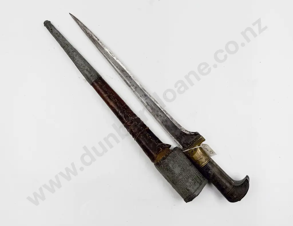 Antique Indo-Persian/Afghan Choora Knife or Pesh-Kabz Dagger Image 1++