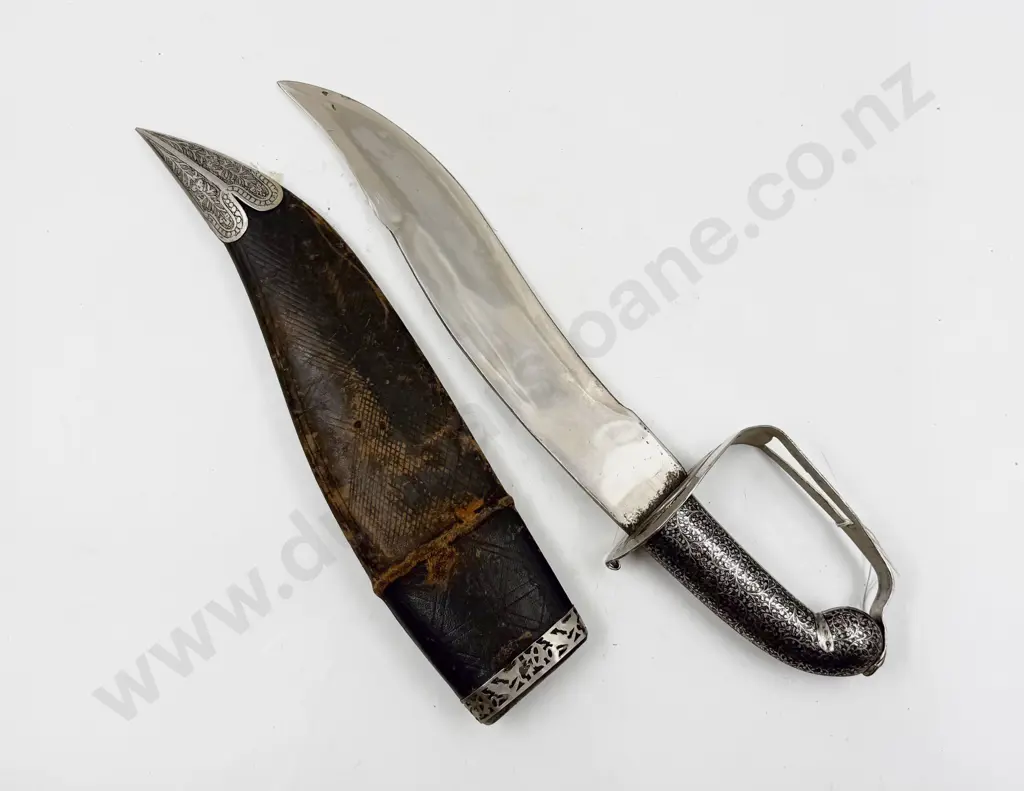 Indo-Persian Dagger Image 1++