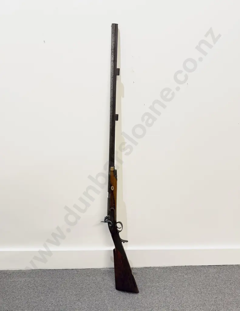 Robert Hughes & Sons Image 1++