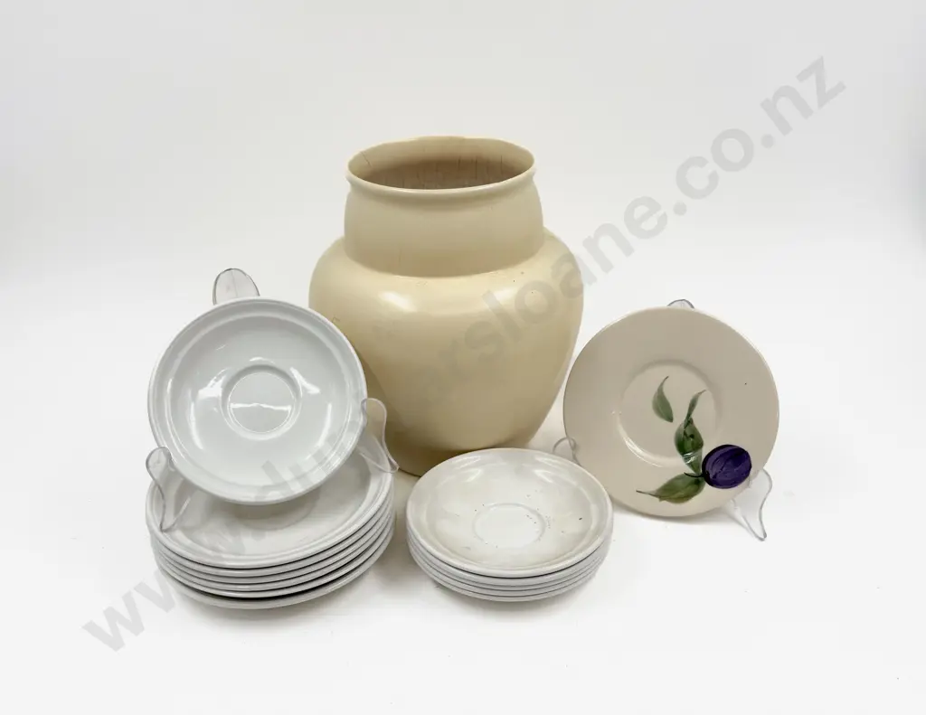 Royal Winton Vase and Assorted Saucers Image 1++