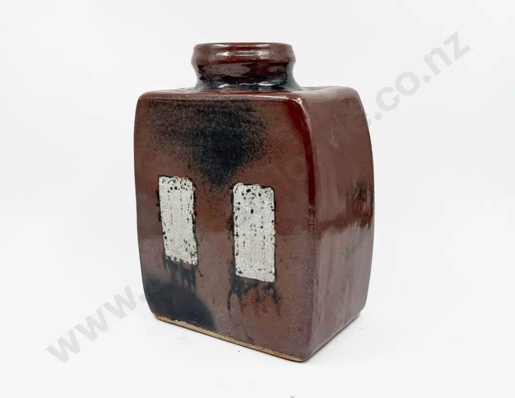 Pottery Slab Vase H33cm Image 1++