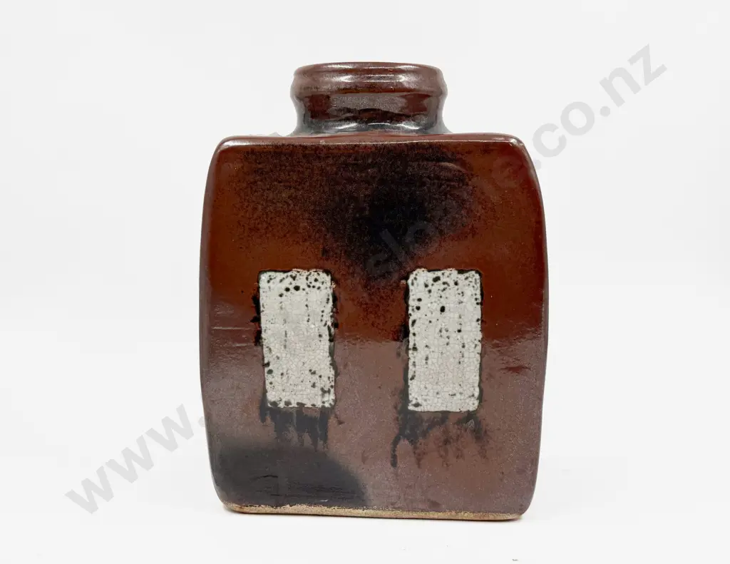 Pottery Slab Vase H33cm Image 1++