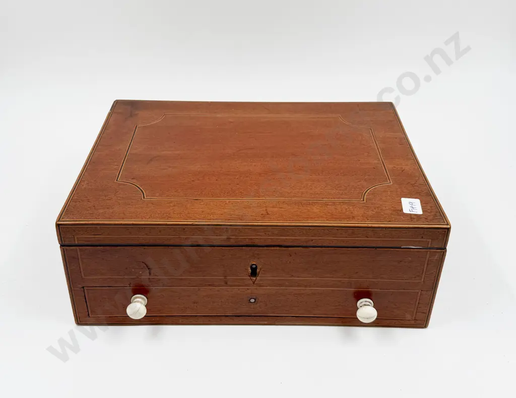 Inlaid Mahogany Cutlery Box with Single Drawer to Base Image 1++