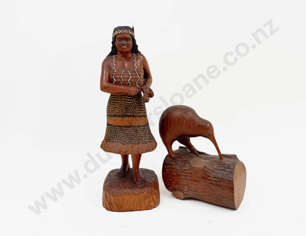 NZ Carved Wooden Wahine and Kiwi Image 1++