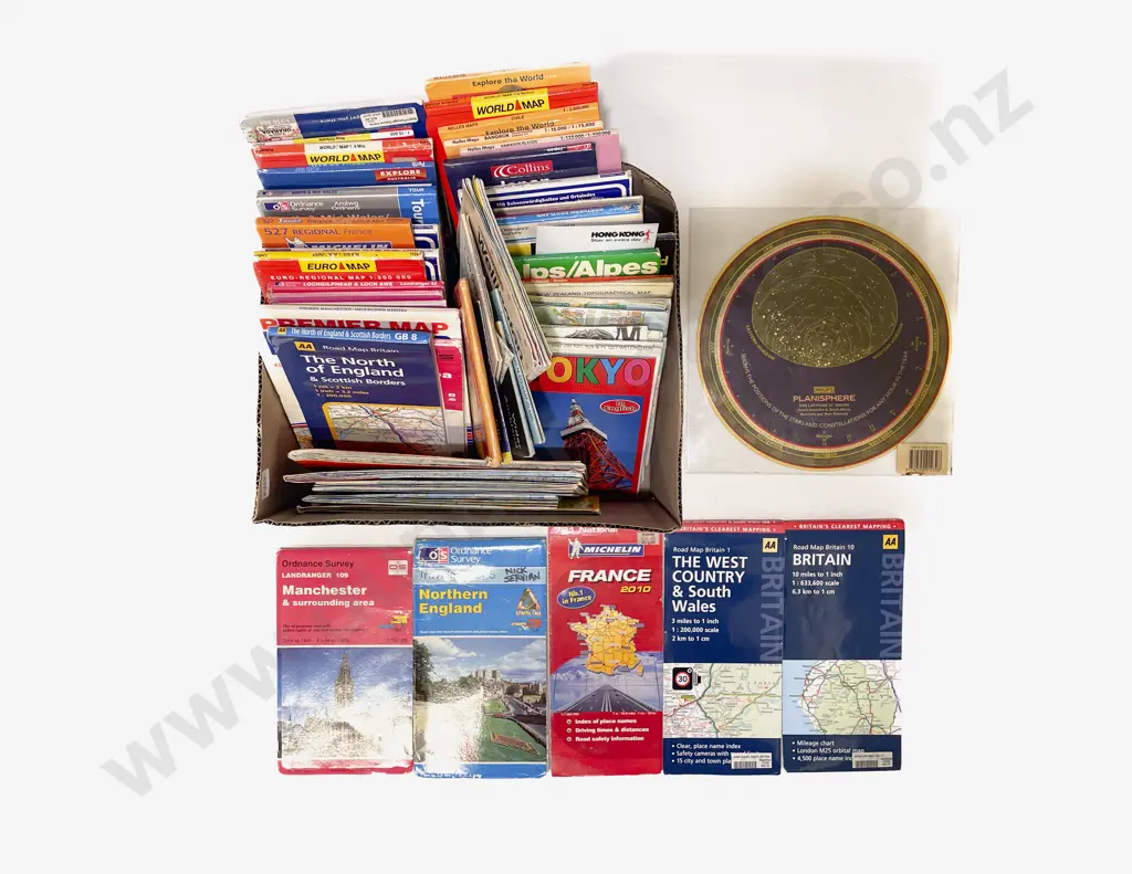 Boxed Quantity of Assorted Road Maps Image 1++