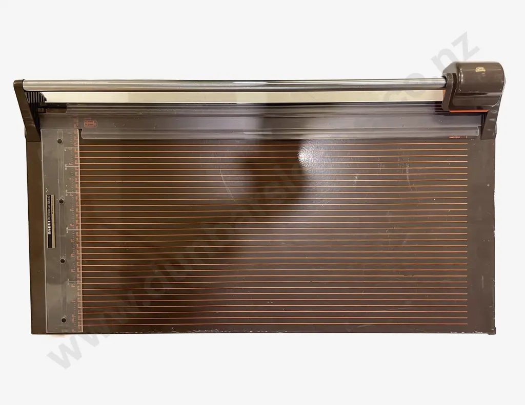 Myers Precision Cutter Image 1++