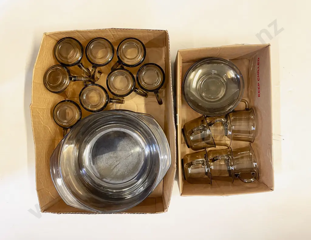 Quantity of Arcorc Glass Ware Image 1++
