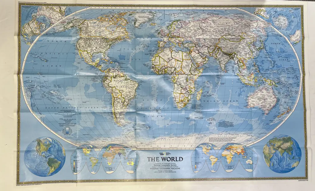 Box of Assorted Vintage Road Maps Image 1++