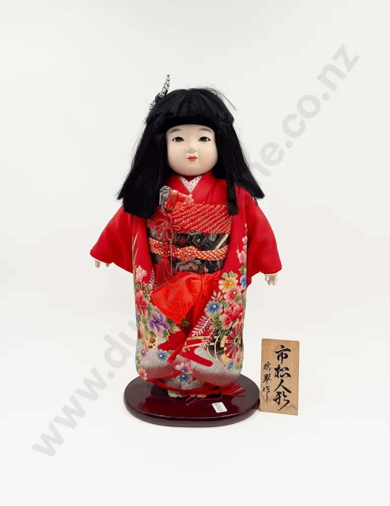 Japanese Ichimatsu Doll with jointed limbs dressed in kimono 43cm Image 1++