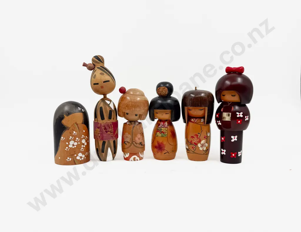Six Kokeshi Traditional Japanese Wooden Dolls Image 1++